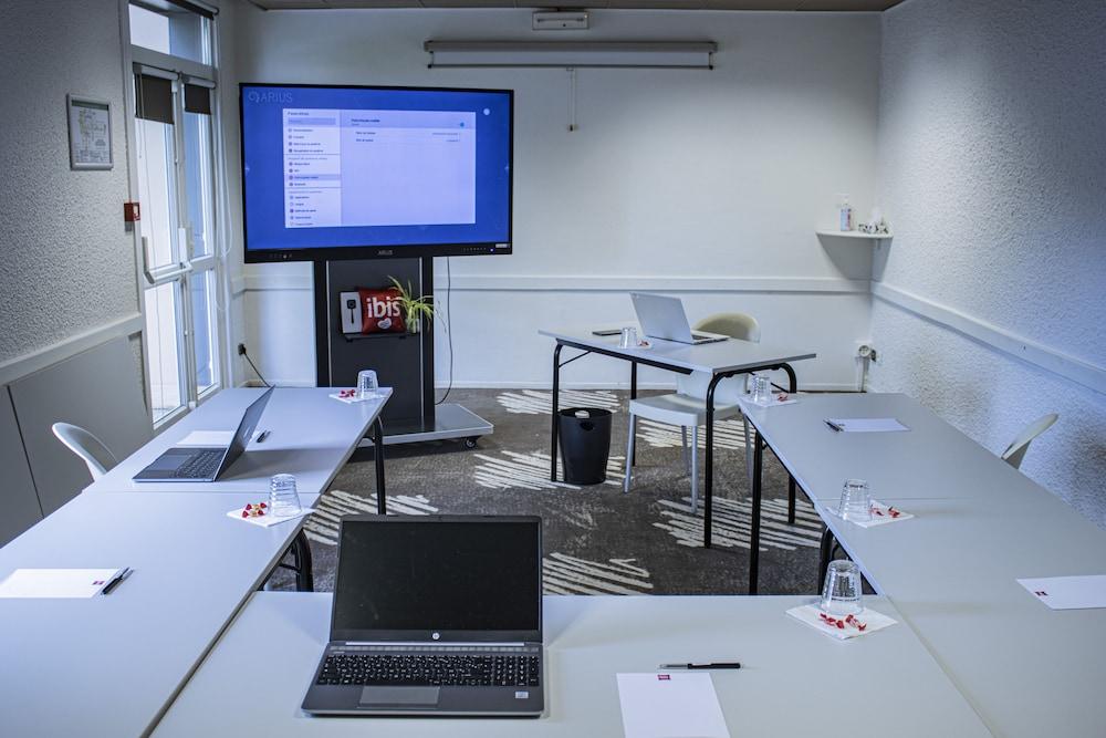 Ibis Rennes Hotel 3*