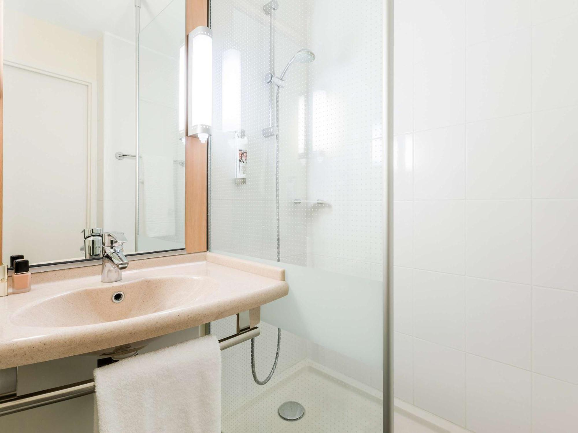 Hotel Ibis Rennes 3*