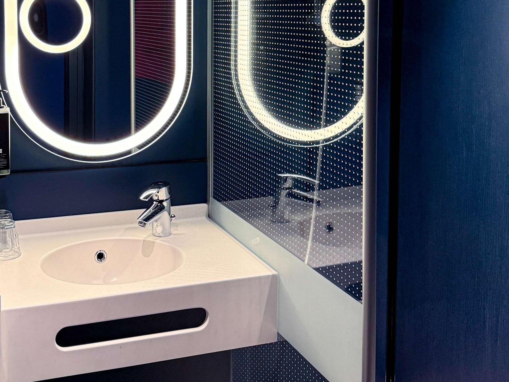 Ibis Rennes 3*